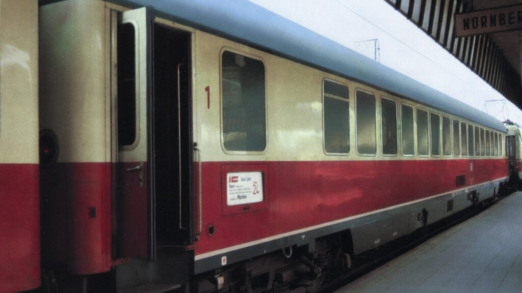 1965 first series use of disc brakes in rail